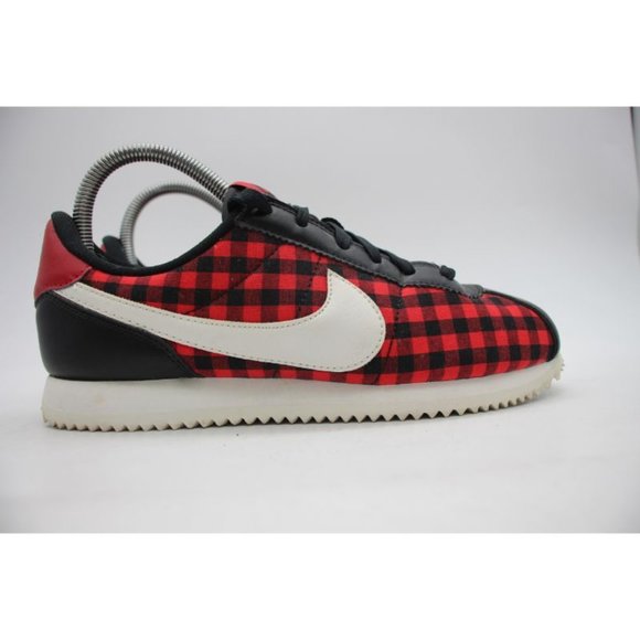 red and black nike cortez